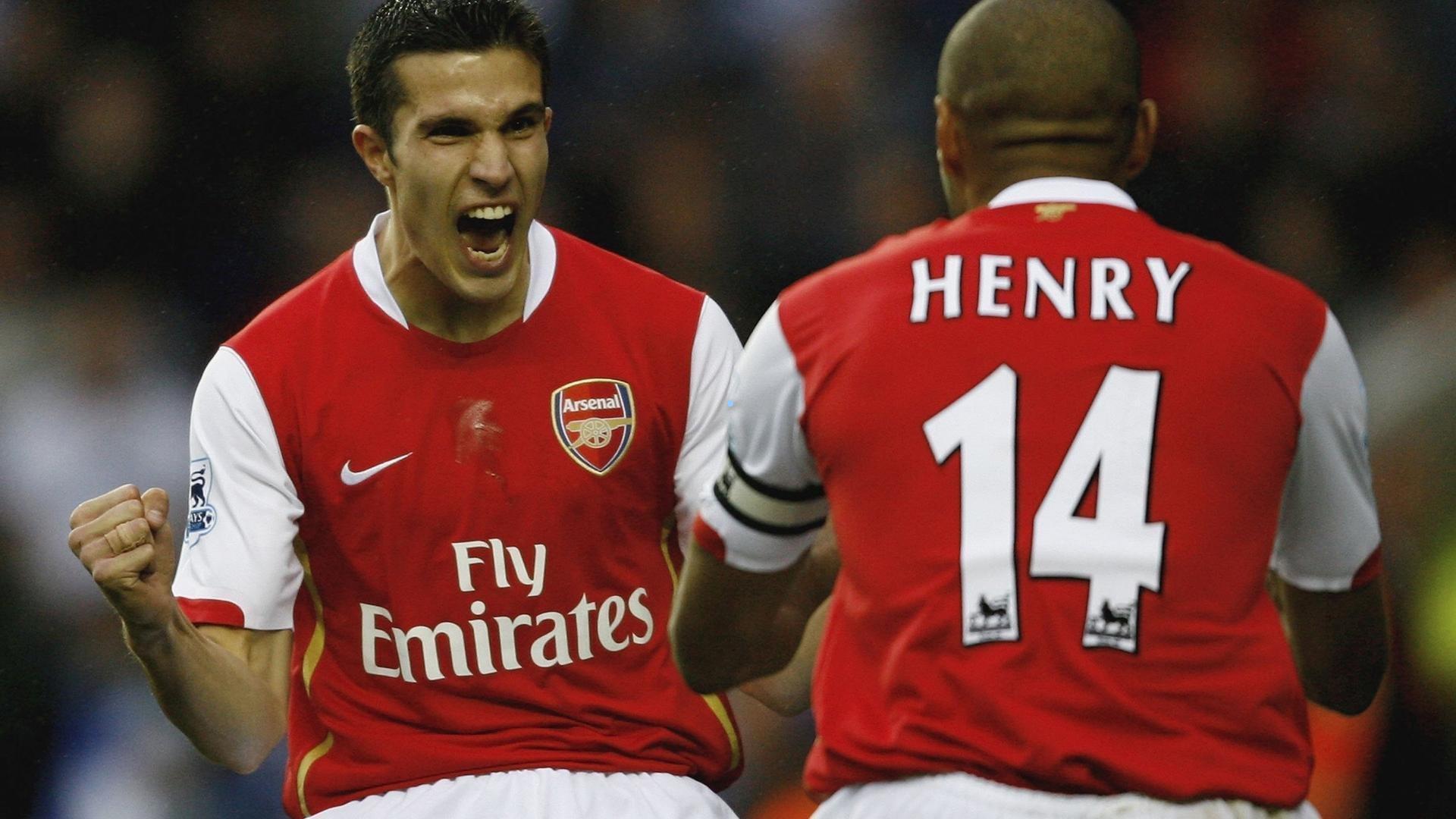 双线烽火夜,U23国足为历史性出线搏命,英联杯伦敦德比再燃战火